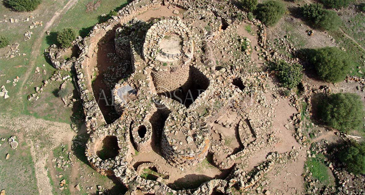 Nuraghe Arrubiu