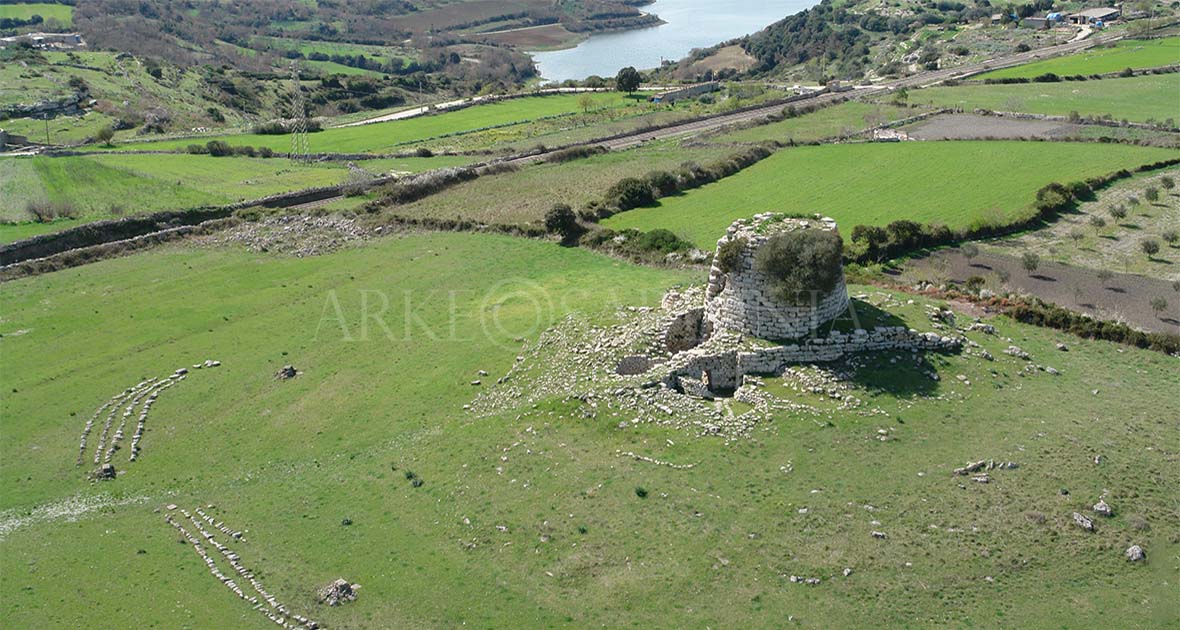 Nuraghe Is Paras